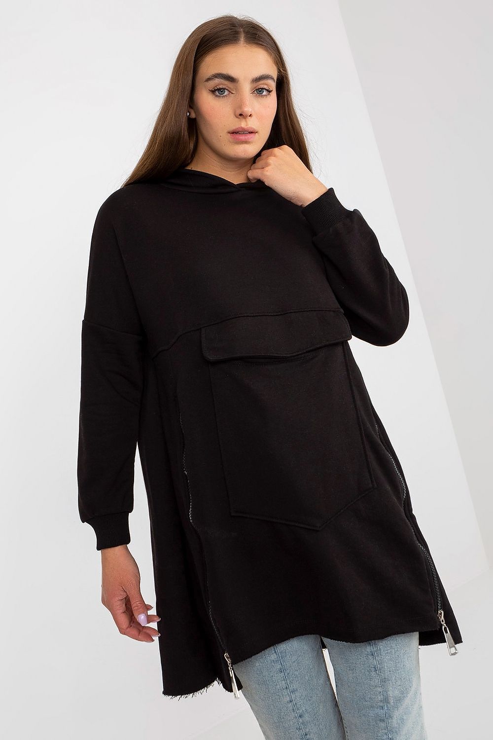 Sweatshirt model 172556